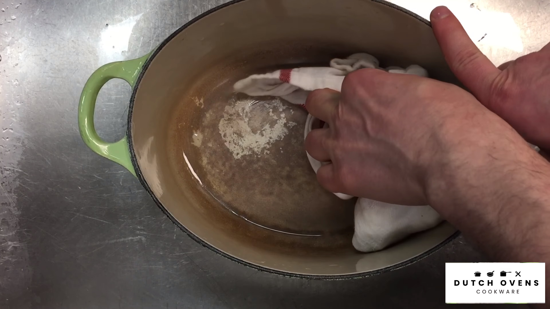 How to Clean a Dutch Oven...we Test 2 Ways Dutch Ovens & Cookware