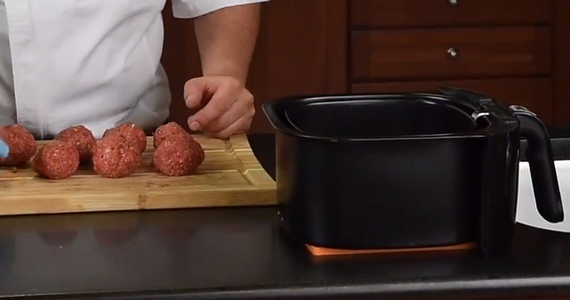 how long to cook meatloaf in air fryer