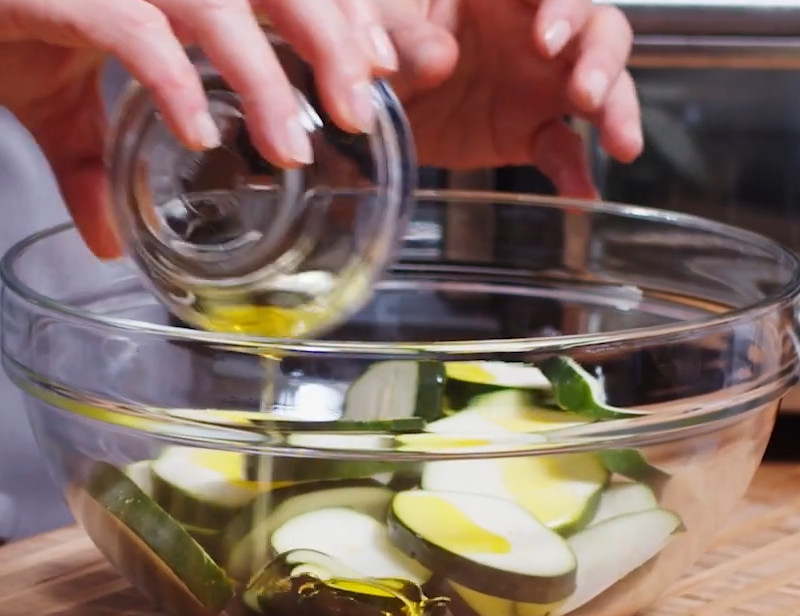 Simple Air Fryer Zucchini Chips Easy Air Fryer Zucchini Fries Air